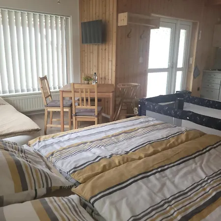 Grubschuetzer Ferienhaeuschen * Grubschütz